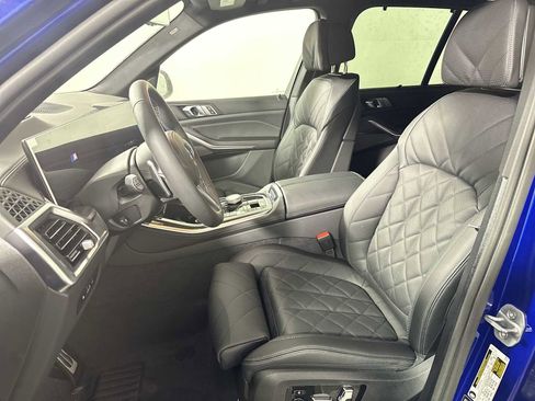 New 2026 BMW X5 M60i image 11