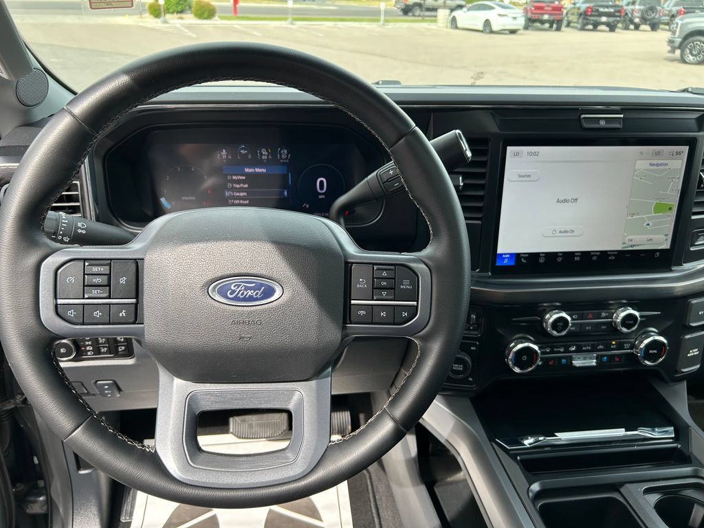 Used 2026 Ford F350 Lariat w/ Black Appearance Package AWD/4WD image 11