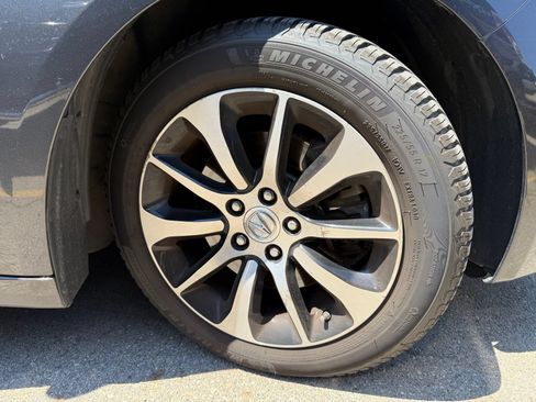 Used 2015 Acura TLX w/ Technology Package FWD image 10