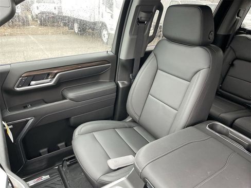 New 2026 Chevrolet Silverado 1500 RST w/ RST All Star Premium Package image 24