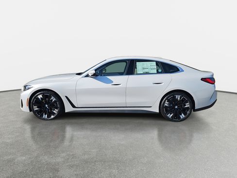 New 2026 BMW 430i w/ Premium Package image 8