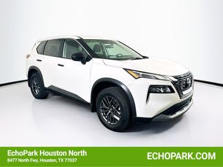 Used 2023 Nissan Rogue S video 1