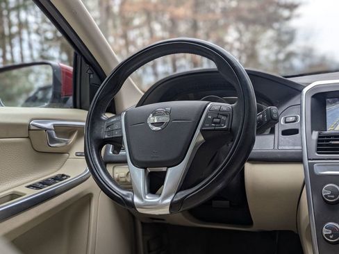 Used 2014 Volvo XC60 T6 image 18