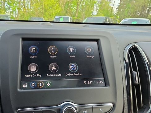 Certified 2022 Chevrolet Equinox RS FWD image 15
