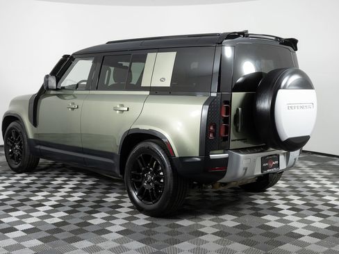Used 2020 Land Rover Defender 110 S image 4