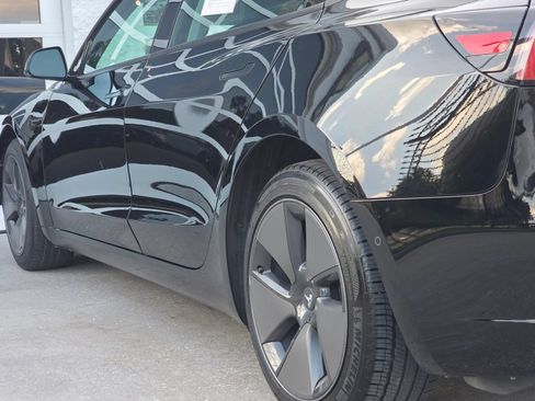 Used 2021 Tesla Model 3 Standard Range Plus RWD image 40