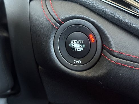 Used 2025 Dodge Durango GT AWD/4WD image 34
