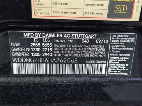 Used 2011 Mercedes-Benz S 550 image 21