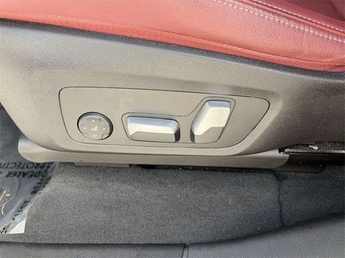 Certified 2023 BMW X3 sDrive30i w/ Premium Package image 20