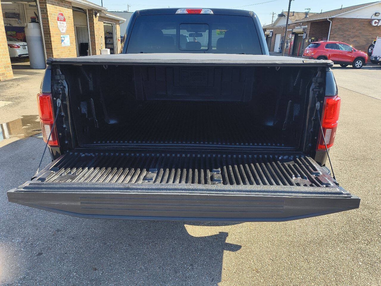 Used 2020 Ford F150 Lariat AWD/4WD image 7