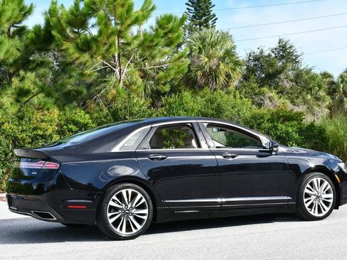 Used 2020 Lincoln MKZ Reserve image 6