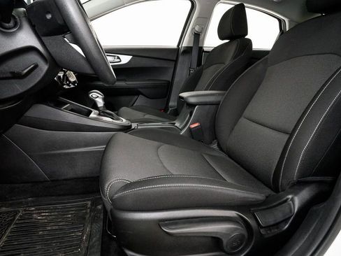 Certified 2023 Kia Forte LXS image 9