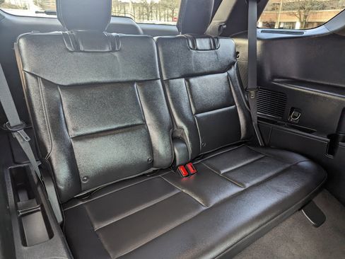 Used 2021 Ford Explorer ST w/ Equipment Group 401A image 34