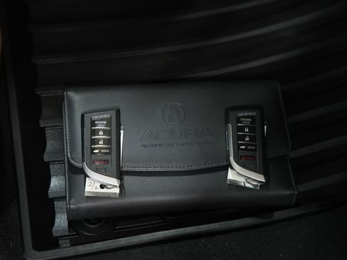 Used 2023 Acura MDX SH-AWD w/ Advance Package image 20