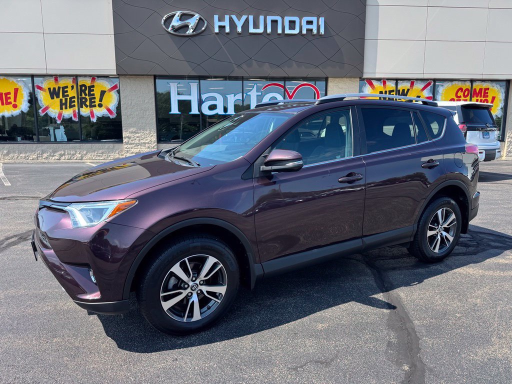 Used 2018 Toyota RAV4 XLE w/ Plus Extra Value Package AWD/4WD image 1