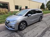 Used 2019 Honda Odyssey Elite image 2