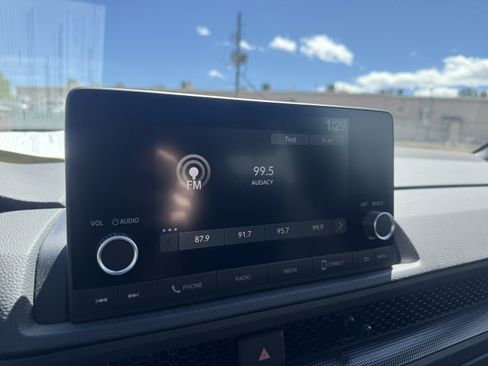 Used 2025 Honda CR-V Sport image 24