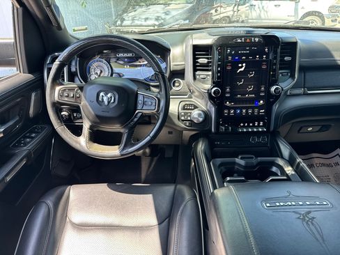 Used 2019 RAM 1500 Limited AWD/4WD image 8