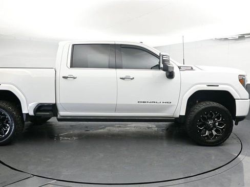 Used 2023 GMC Sierra 3500 Denali w/ Denali Ultimate Package image 15