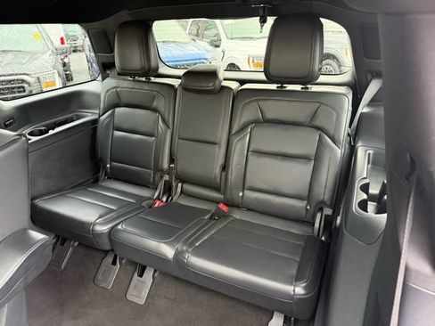 Used 2025 Lincoln Navigator Reserve w/ Jet Appearance Package AWD/4WD image 28