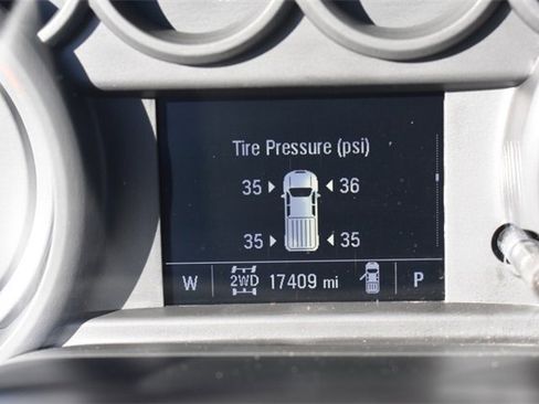 Used 2024 Chevrolet Silverado 1500 Custom image 27