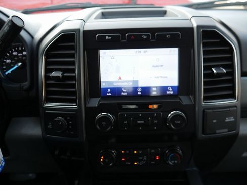 Used 2022 Ford F250 XLT w/ XLT Premium Package image 16