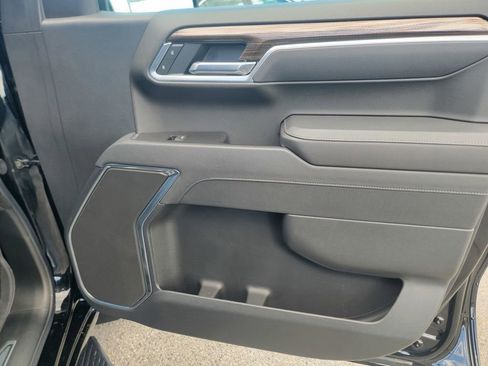 Used 2025 Chevrolet Silverado 1500 RST w/ Dark Appearance Package image 24