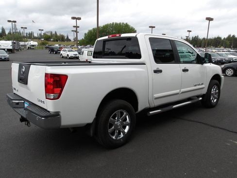 Used 2011 Nissan Titan S AWD/4WD image 5