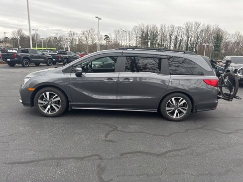 Used 2024 Honda Odyssey Touring image 4
