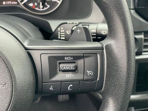 Certified 2024 Nissan Pathfinder S AWD/4WD image 17