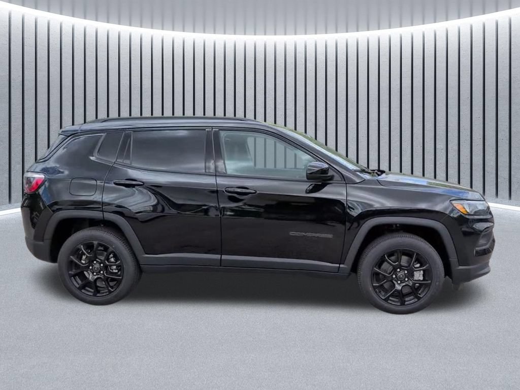 New 2026 Jeep Compass Latitude AWD/4WD image 5