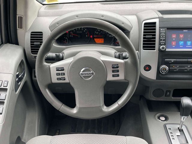 Used 2021 Nissan Frontier SV RWD image 16