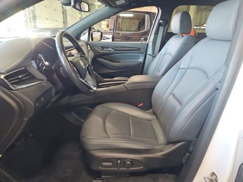 Used 2023 Buick Enclave Essence AWD/4WD image 9