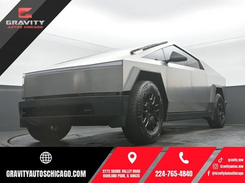 Used 2024 Tesla Cybertruck AWD Crew Cab image 1