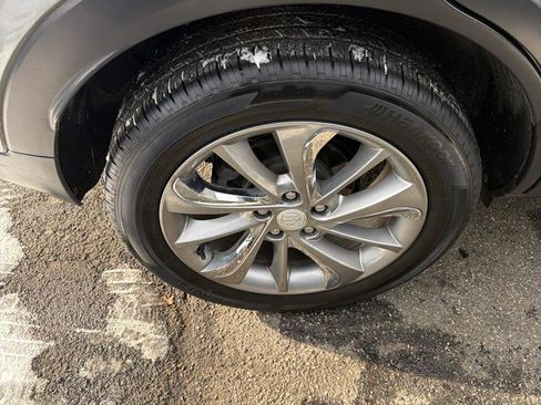 Used 2023 Buick Encore GX Essence w/ Experience Buick Package image 14