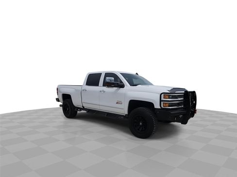 Used 2016 Chevrolet Silverado 2500 LTZ w/ Duramax Plus Package AWD/4WD image 2