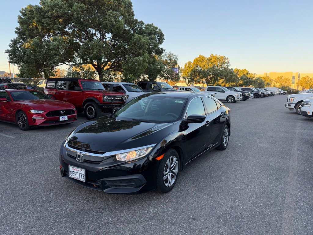 Used 2018 Honda Civic LX image 1