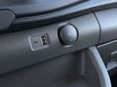 New 2025 Ford Transit 250 148 Medium Roof image 20