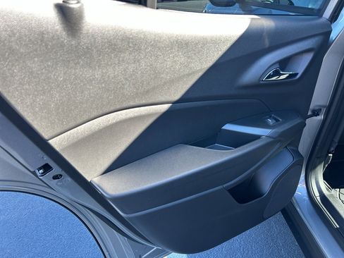 New 2026 Chevrolet Trax LS w/ LS Convenience Package image 25