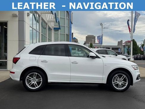 Used 2016 Audi Q5 3.0T Premium Plus w/ Technology Package AWD/4WD image 2