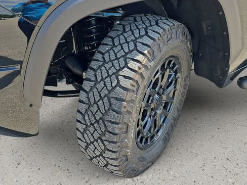 New 2026 Toyota Tundra SR5 AWD/4WD image 31