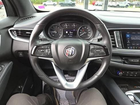 Used 2024 Buick Enclave Essence w/ Experience Buick Package image 58