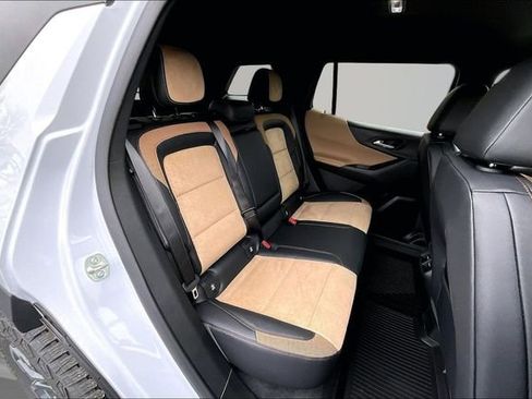 New 2026 Chevrolet Equinox ACTIV w/ Convenience Package III image 10
