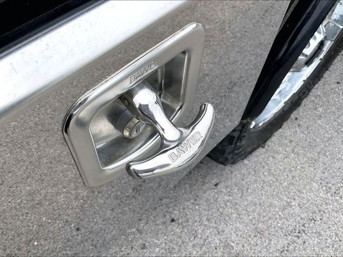 Used 2018 Chevrolet Silverado 3500 W/T AWD/4WD image 40