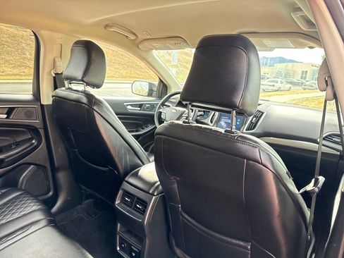 Certified 2024 Ford Edge Titanium image 25