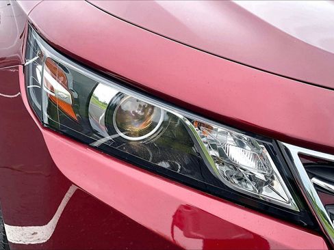 Used 2017 Chevrolet Impala LT w/ Convenience Package FWD image 30