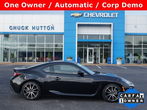 Used 2023 Toyota GR86 RWD image 1