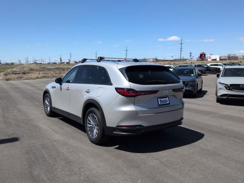 Used 2024 MAZDA CX-90 Plug-In Hybrid w/ Preferred AWD/4WD image 5
