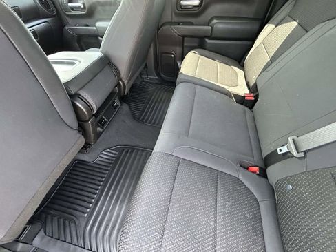 Used 2019 Chevrolet Silverado 1500 Custom w/ Custom Value Package AWD/4WD image 11