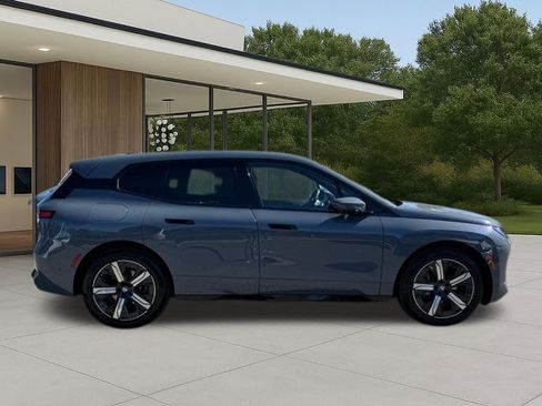Used 2026 BMW iX xDrive45 image 7